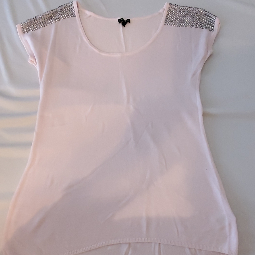 Limited pink top